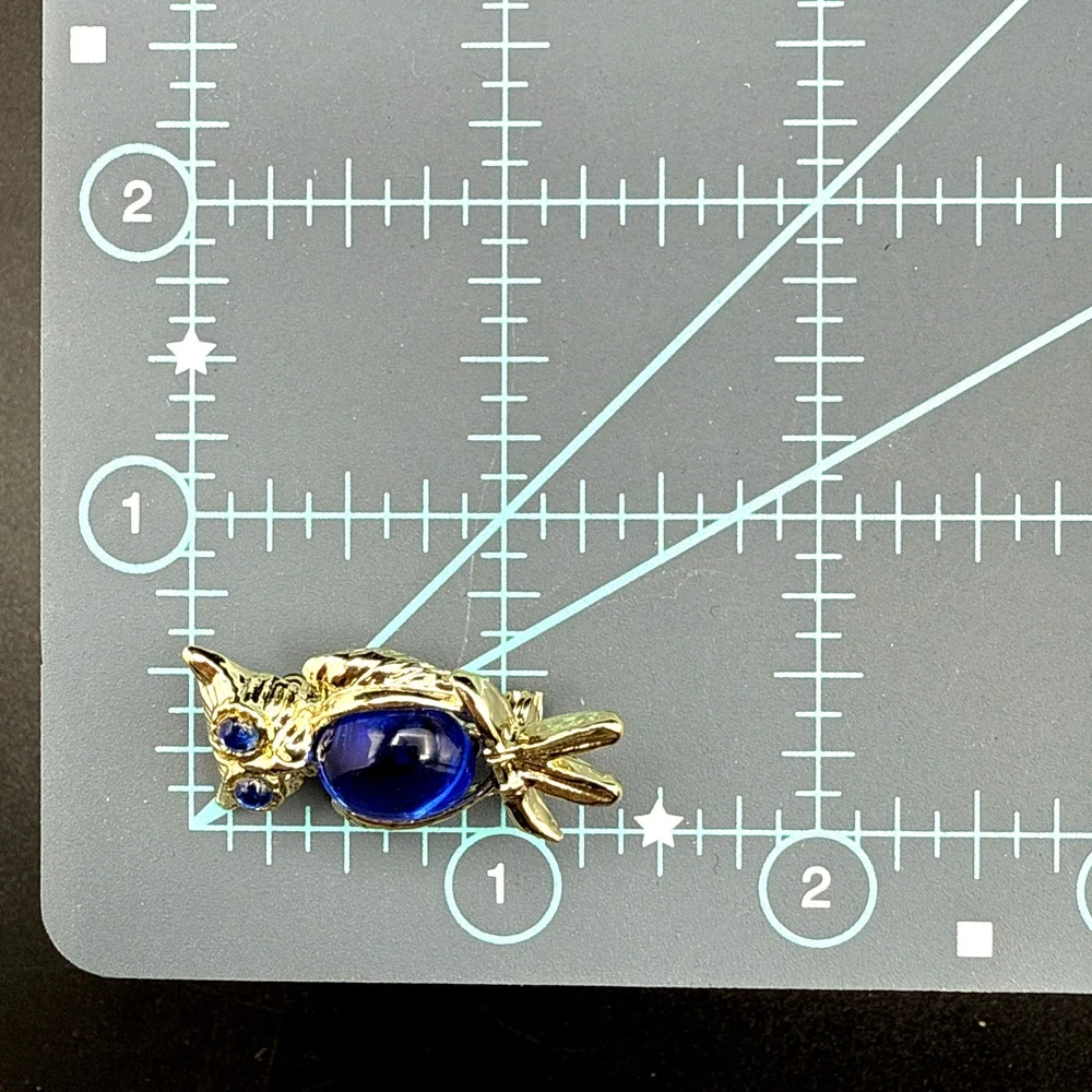 Vintage Brooch‎ Jelly Belly Owl Blue Rhinestone Eyes Gold Tone Bird Pin